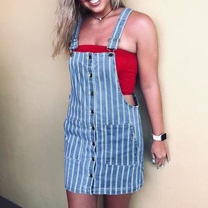 Overall dress